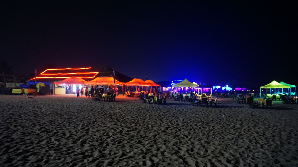 Image of the beach in Goa at night