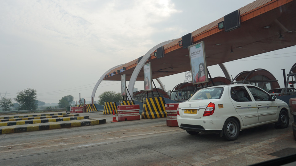Image of toll way to new delhi